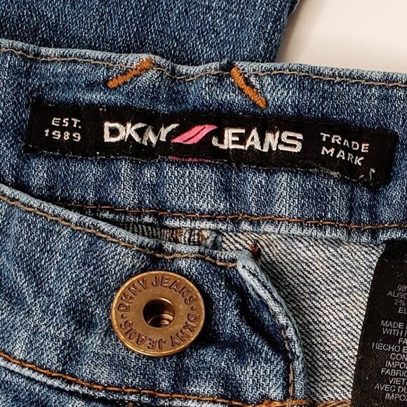 DKNY Downtown Brooklyn Bootcut Ripped Jeans 3 - Picture 11 of 11